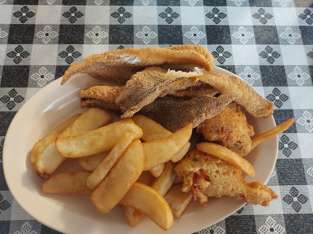 Rayner's Seafood House